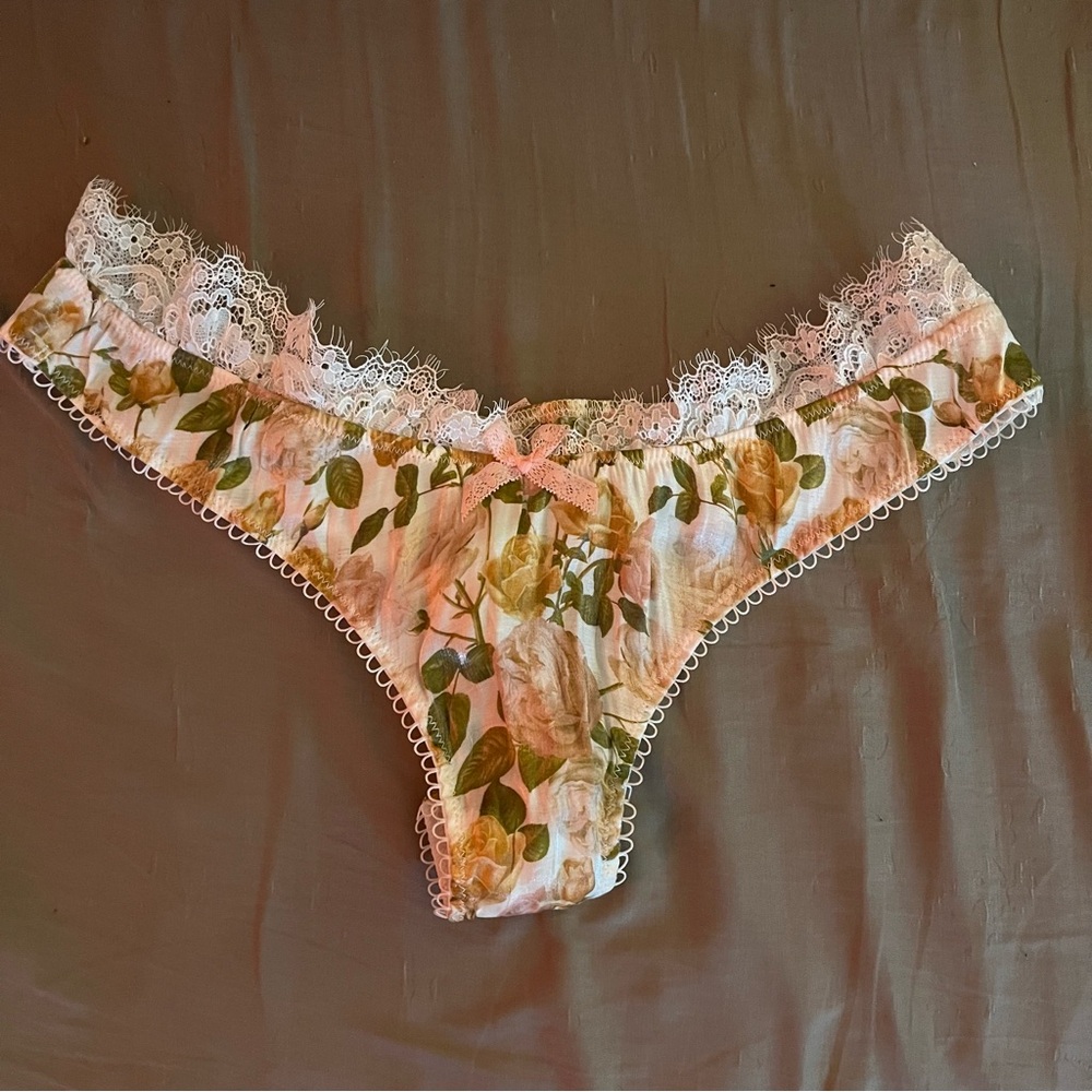 For Love And Lemons Floral Lace SET - Picture 7 of 10